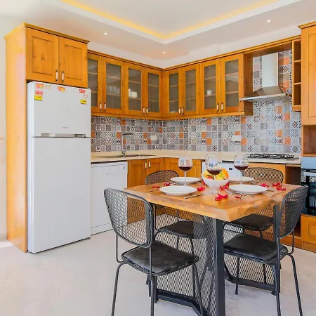 2 Sleeps 4 Isolated Honeymoon-villa Sardunya Вилла *
