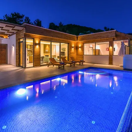 2 Sleeps 4 Isolated Honeymoon-villa Sardunya * קס